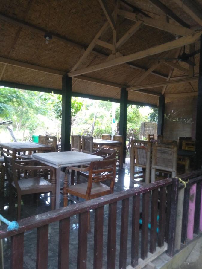 Family Bungalow Gili Meno Eksteriør bilde