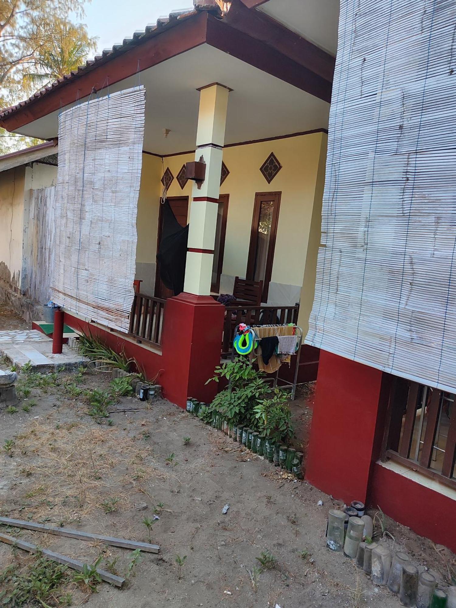 Family Bungalow Gili Meno Eksteriør bilde
